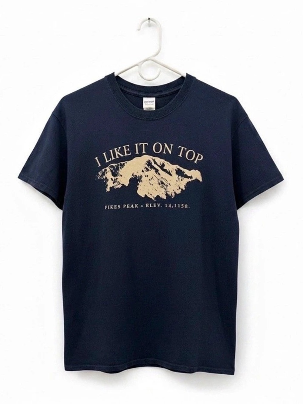 Pikes Peak ‘I Like It On Top’ Navy T-Shirt, Medium, NWOT